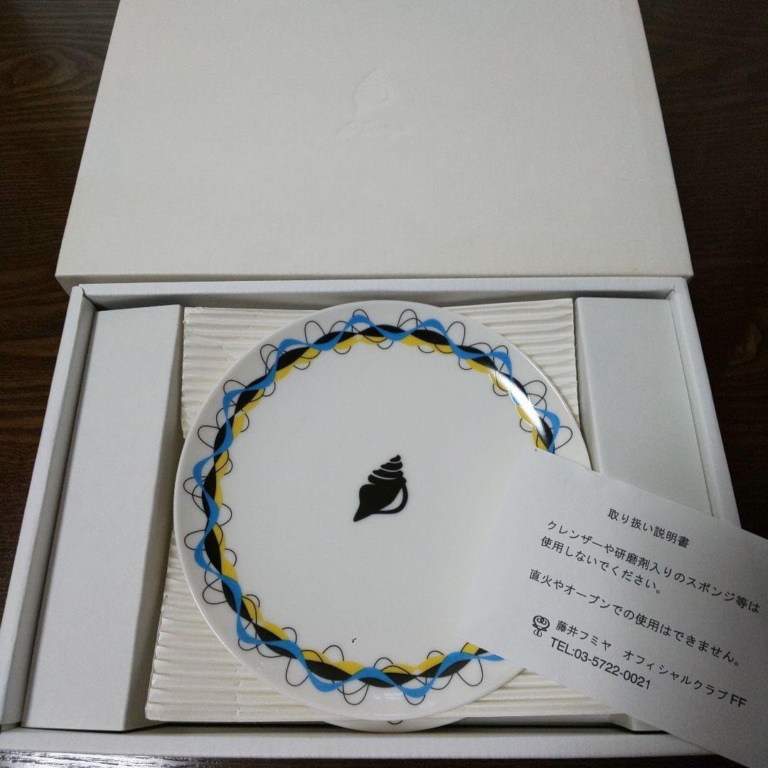 藤井フミヤ　カップ　２個セット Amazon.co.jp: 藤井フミヤ カップ&ソーサー 2客セット ファン